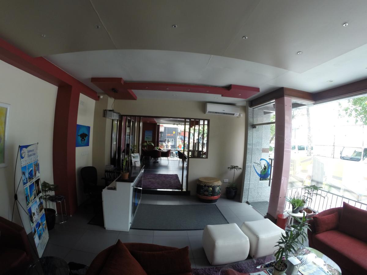 Hotel Surfview Raalhugandu Malé Exterior foto